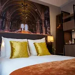 Hotel Leonardo Museum Quarter 4*
