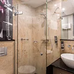 Leonardo Museum Quarter Hotell 4*