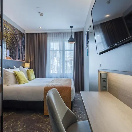 Leonardo Museum Quarter 4*