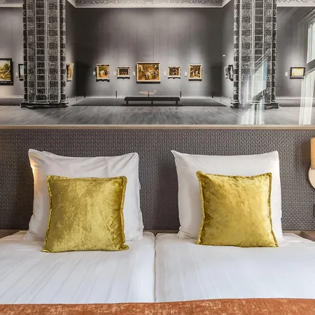 Leonardo Museum Quarter 4*