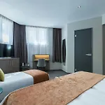 Leonardo Museum Quarter מלון 4*