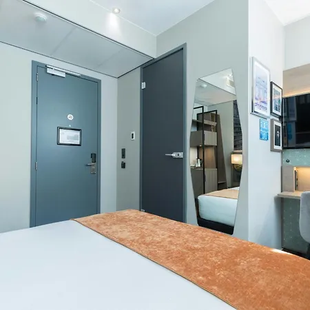 Leonardo Museum Quarter 4*