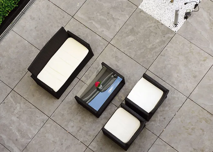 Leonardo Museum Quarter Hotel 4*