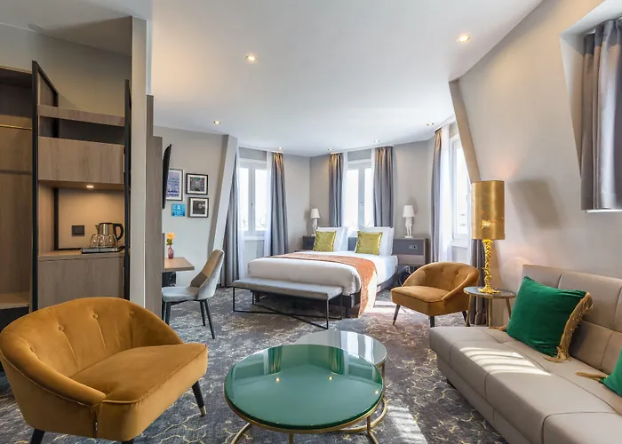 Leonardo Museum Quarter 4*