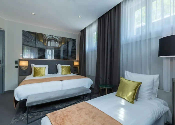 Leonardo Museum Quarter Hotel