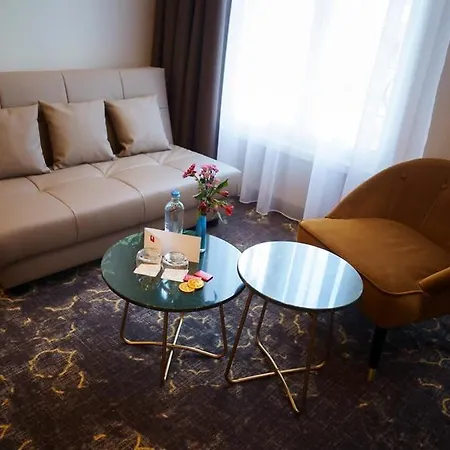 Leonardo Museum Quarter Hotel