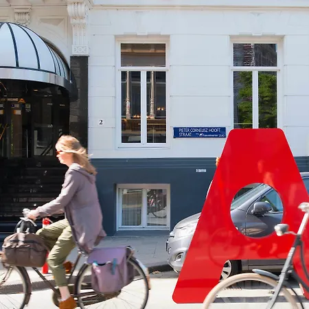 Leonardo Museum Quarter 4*