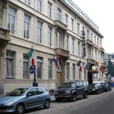 Leonardo Boutique Museumhotel 4*